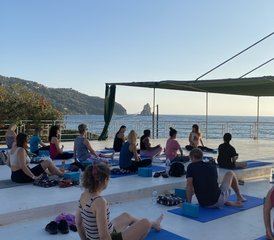 8 jours en stage de yoga pour se détendre et se régénérer avec kayak, randonnée et excursions à Corfou, Grèce - Photo 4
