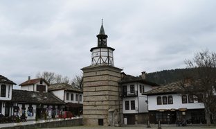Tryavna Retraites en Reizen
