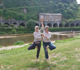 105 jours en stage de yoga et ayurvéda avec ateliers cuisine à Najac, Aveyron, France - Photo 1
