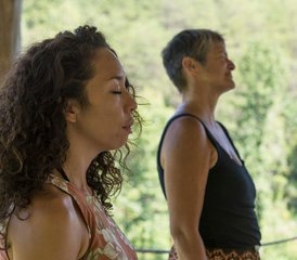 4 Tage Frauen-Only Nourish Yoga Retreat in den Ausläufern der Great Smoky Mountains, USA - Photo 2