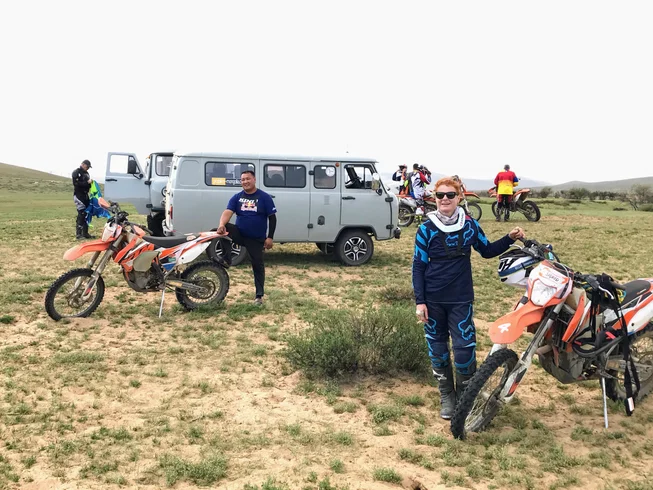 7 Day Easy Mongolia West Guided Enduro Motorcycle Tour with Ger Camping photo 6