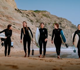 6 días de retiro Oh my Sanny Days en Algarve, Portugal con arte, yoga, meditación y surf - Photo 2