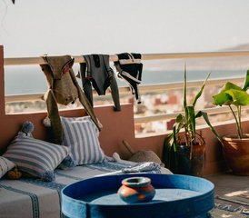 108 jours en stage de surf au Maroc – tout compris : repas, accès à la salle de sport, vue sur l’océan et navette gratuite depuis l’aéroport - Photo 1