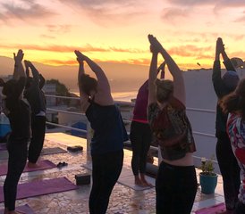 8 días de vacaciones de surf y yoga en Taghazout, Marruecos - Photo 3
