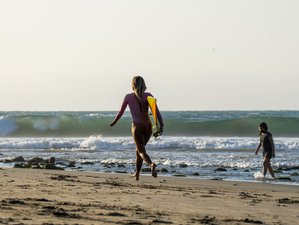 8 Day Women's Surf Camp in Máncora, Peru
