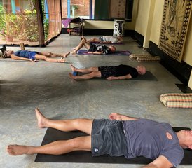9 días de retiro de yoga para el envejecimiento positivo +50 en Ahangama, Galle, Sri Lanka - Photo 5