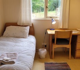 3 jours en retraite de yoga somatique thérapeutique avec Charlotte Watts à Forest Row, East Sussex, Royaume-Uni - Photo 5