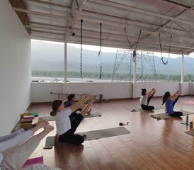25-Daagse 200-urige Hatha, Ashtanga, Yin Yoga Docentenopleiding met Ayurveda in Rishikesh, India - Photo 4