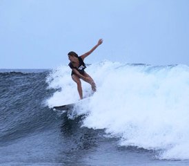 815 días de vacaciones de surf en olas poco concurridas con snorkel en Thimarafushi, Maldivas - Photo 1