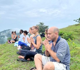 7 Day Online Therapeutic Yoga Course With 2-Hour Live Session Daily - Photo 3