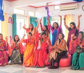 9 días de formación de profesorado de yoga preconcepcional, prenatal y postnatal de 85 horas en Rishikesh, India - Photo 3