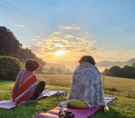 84 Tage Sommer-Sonnenwende Yoga Retreat mit Klangheilung in Mittelwales, Vereinigtes Königreich - Photo 1