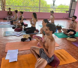 29 días de profesorado de yoga de 300 horas multiestilo en Arambol, Goa Norte, India - Photo 5
