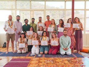 60 Tage 500-Stunden Traditionelle Kundalini Yogalehrer Ausbildung in Rishikesh