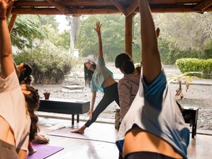2 días en retiro Bailando la Vida en Olón: yoga y meditación para mujeres en Olón, Ecuador