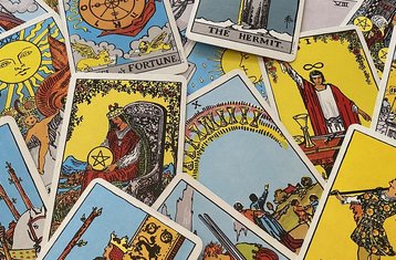 15 Tage Online-Kurs zur psychologischen und medizinischen Tarot-Vorhersage mit Live-Sitzungen