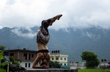 21 días de profesorado de yoga Vinyasa de 200 horas en Rishikesh, India
