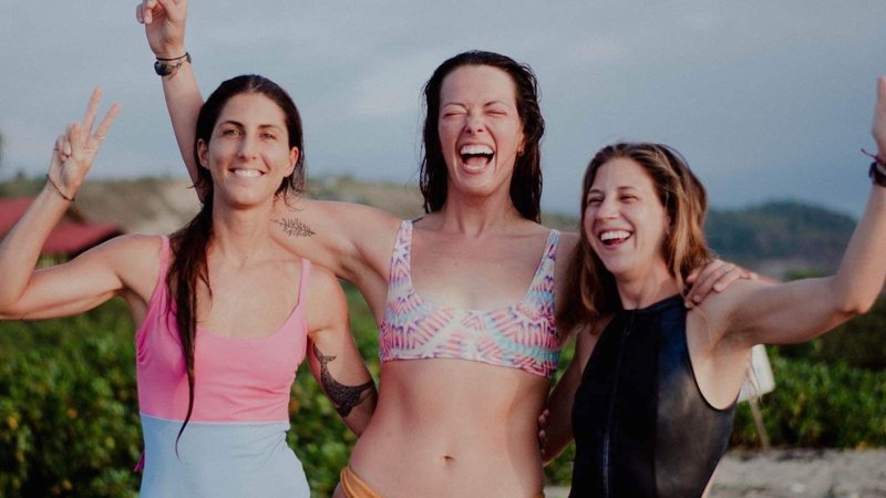 8 Day Women's Yoga and Surf Camp in Las Tunas, Ecuador