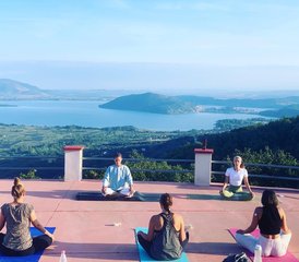 33 jours en retraite de yoga de luxe en montagne avec demi-pension et randonnée en Grèce - Photo 1