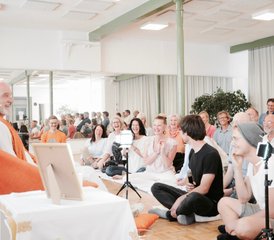78 Tage Erleuchtung des Lebens Stille-Meditations Retreat in Reith bei Kitzbühel, Österreich - Photo 1