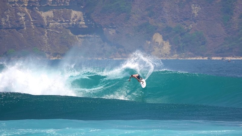 7 Day Lower Intermediate and Intermediate Surf Camp in Ekas, Lombok, Indonesia