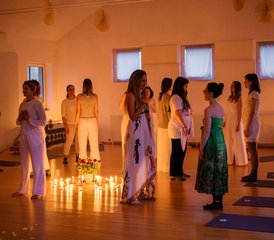 4 Tage Divine Women Retreat mit Embodiment, Meditation, Yoga und Tanz in Schopfheim - Photo 4