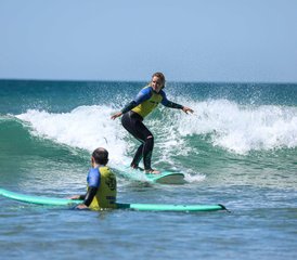 8 jours en stage de surf classique hebdomadaire au Surf House, Lisbonne, Portugal - Photo 2
