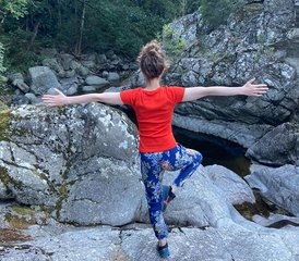 4 jours en stage végan de Yoga Kundalini, randonnées méditatives à Saint-Martial, Cévennes, France - Photo 4