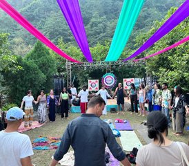 4 jours en formation de professeur de yoga du rire et méditation à Rishikesh, Inde - Photo 5