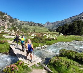 102 días en retiro de yoga, pranayama y trekking de montaña en Valle de Benasque, Aragón, España - Photo 1