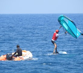 5 jours de wing foil débutants à Santorin, Grèce - Photo 2