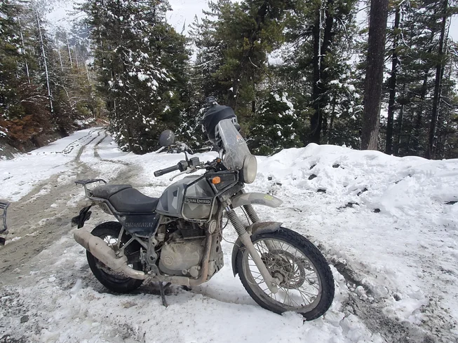 8 Day Guided Manang Motorcycle Tour in Nepal photo 6
