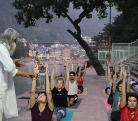 11 jours-100h en formation de professeur de yoga pour femmes et retraite à Rishikesh, Inde - Photo 3