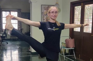 100-Hour Level 1 Online Yoga Therapy Teacher Training Certificate Course, 30 Live Hours