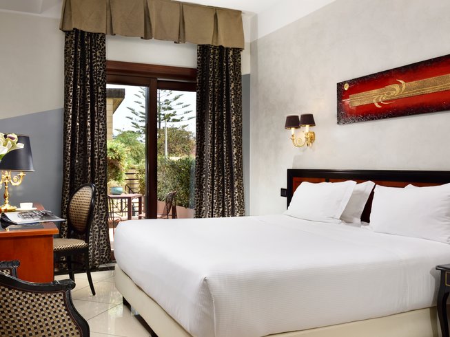 Day Yoga Holiday in Syracuse, Italy