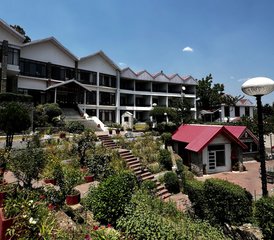 3 Day Tashi Ananda: Physician Led Wellness and Yoga Retreat in Himalayas, India - Photo 4