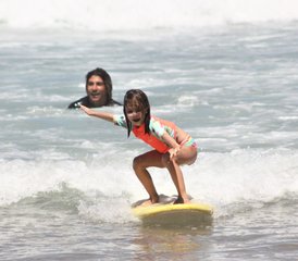 8-Daagse Surfkamp Voor Actief Gezin in Aljezur, Portugal - Photo 2