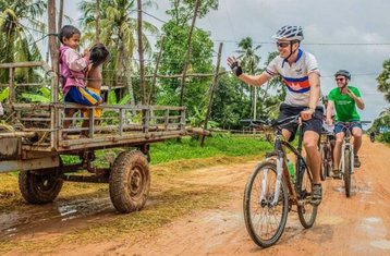 6 Day Dalat to Hoi An Cycling Tour in Vietnam
