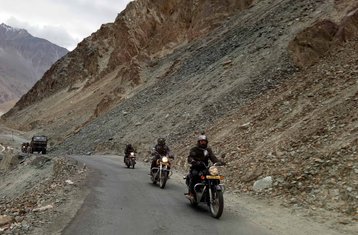 19 Day Leh to Ladakh Guided Motorcycle Trip in India