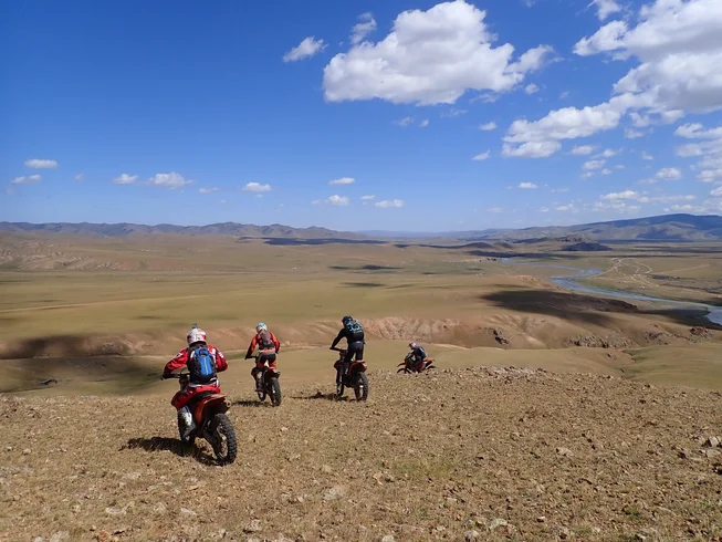 7 Day Easy Mongolia West Guided Enduro Motorcycle Tour with Ger Camping photo 10