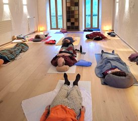 7 jours en stage de yoga et jeûne d'automne en région parisienne à Viarmes, France - Photo 3