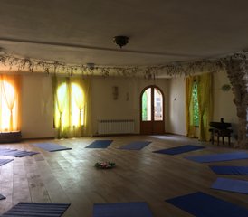 6 Tage Seelenplan Yoga Retreat: Reconnect Klarheit und Innere Ruhe in Torrelles de Foix, Spanien - Photo 5
