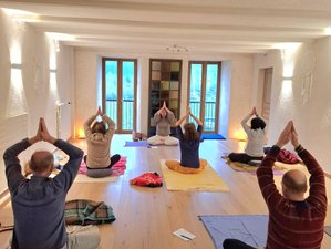 7 jours en stage de yoga et jeûne à Nans-sous-Sainte-Anne, Jura 