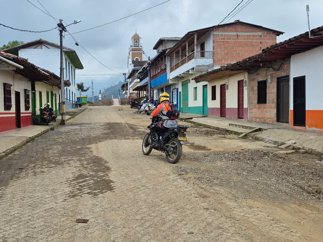 10 Day Discover Colombia Highlights on a Guided Motorbike Tour photo 6