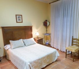 5 Day Pistachio Experience and Yoga Retreat in the Authentic Heart of La Mancha, Spain - Photo 3