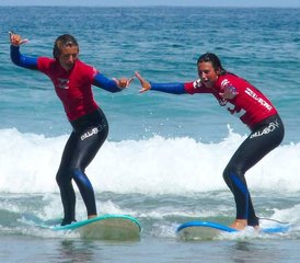 7 Tage Sommer Surf Camp für Erwachsene in El Tejo, Kantabrien, Spanien - Photo 3