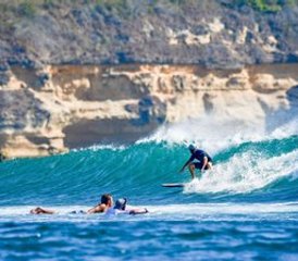 7-Daagse Surfkamp voor Halfgevorderden en Gevorderden in Ekas, Lombok, Indonesië - Photo 2