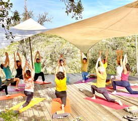 117 Tage Entdecke Deine Magie: Sommersonnenwende Kakao- und Chakra-Yoga-Retreat in São Luís, Portugal - Photo 1