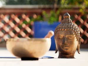 6 Tage „Yoga, Atem und Cuisine” mit Vini-Yoga in Montgaillard, Frankreich