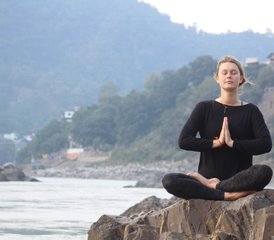 28 días de profesorado de yoga de 300 horas con ayurveda en Rishikesh, India - Photo 5